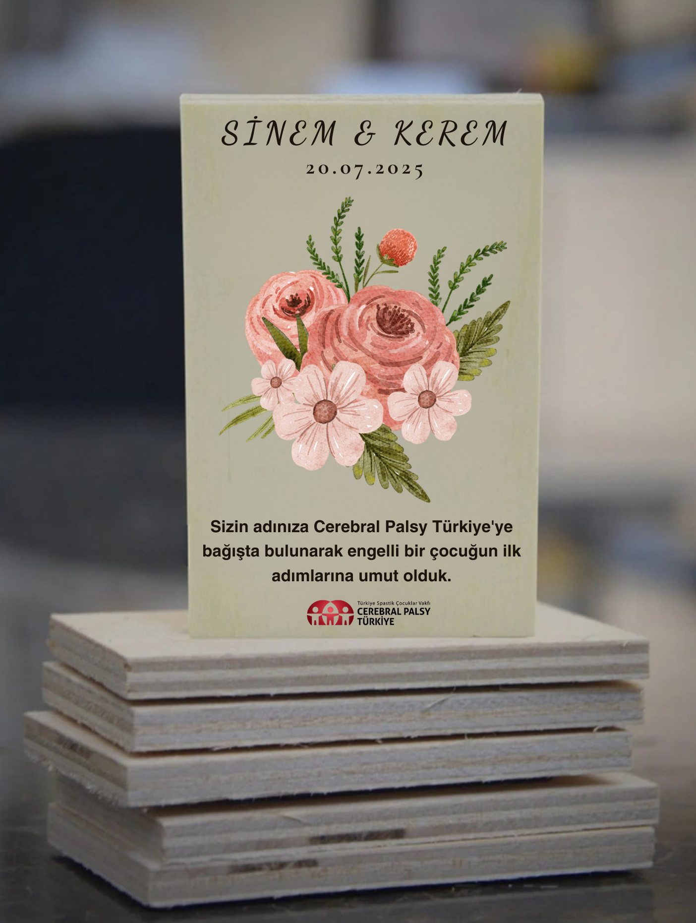Türkiye Spastik Çocuklar Vakfı - Pembe Çiçekli Ahşap Magnet