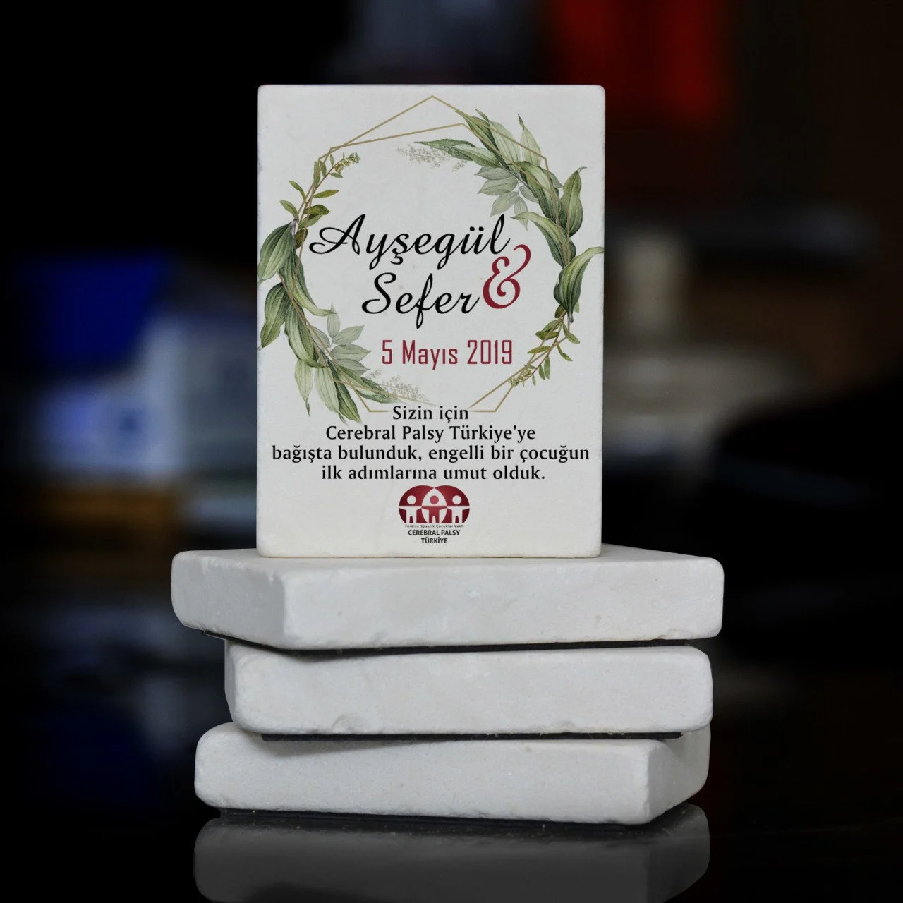 Türkiye Spastik Çocuklar Vakfı - Yeşil Yaprak Çemberi Taş Magnet