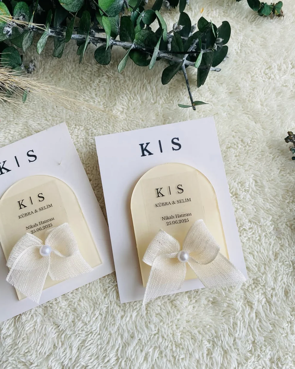 My Design - Oval Krem Rengi Kurdeleli Pleksi Magnet