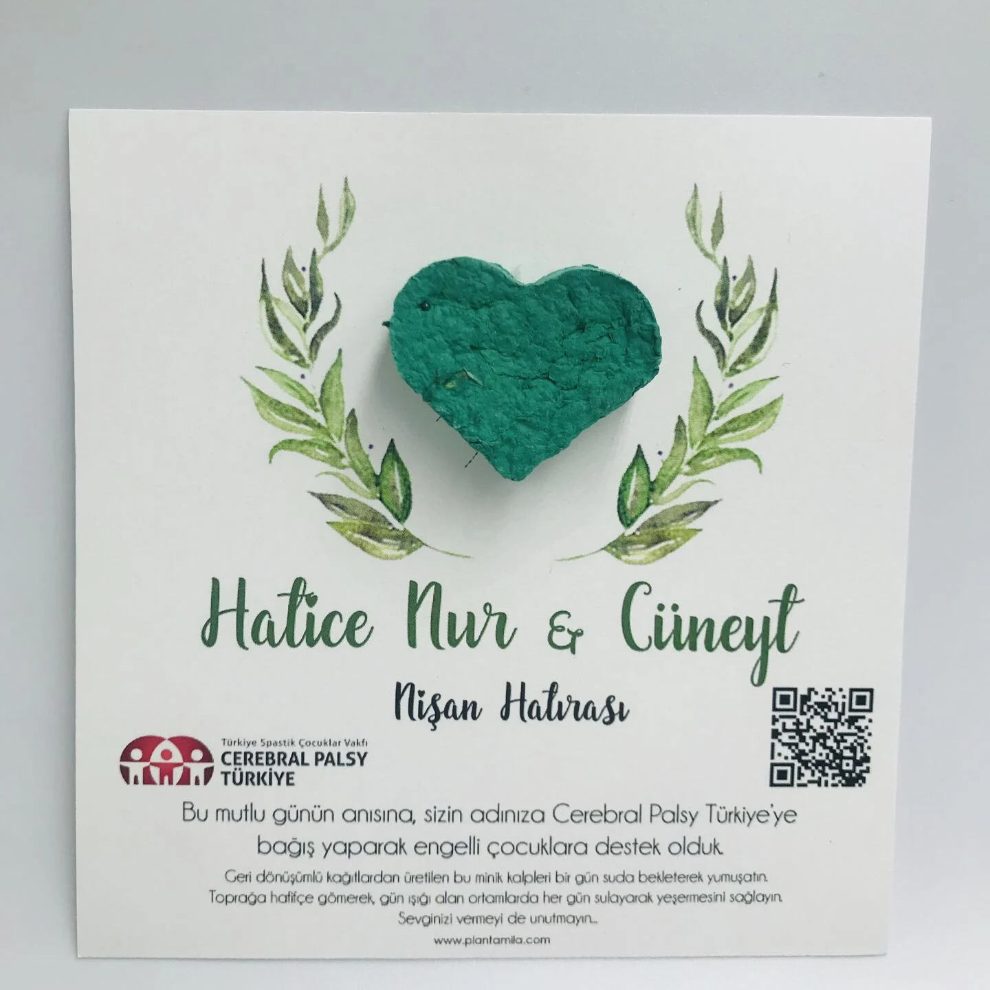 Türkiye Spastik Çocuklar Vakfı - Yaprak Desenli Yeşil Kalpli Tohum Kartı