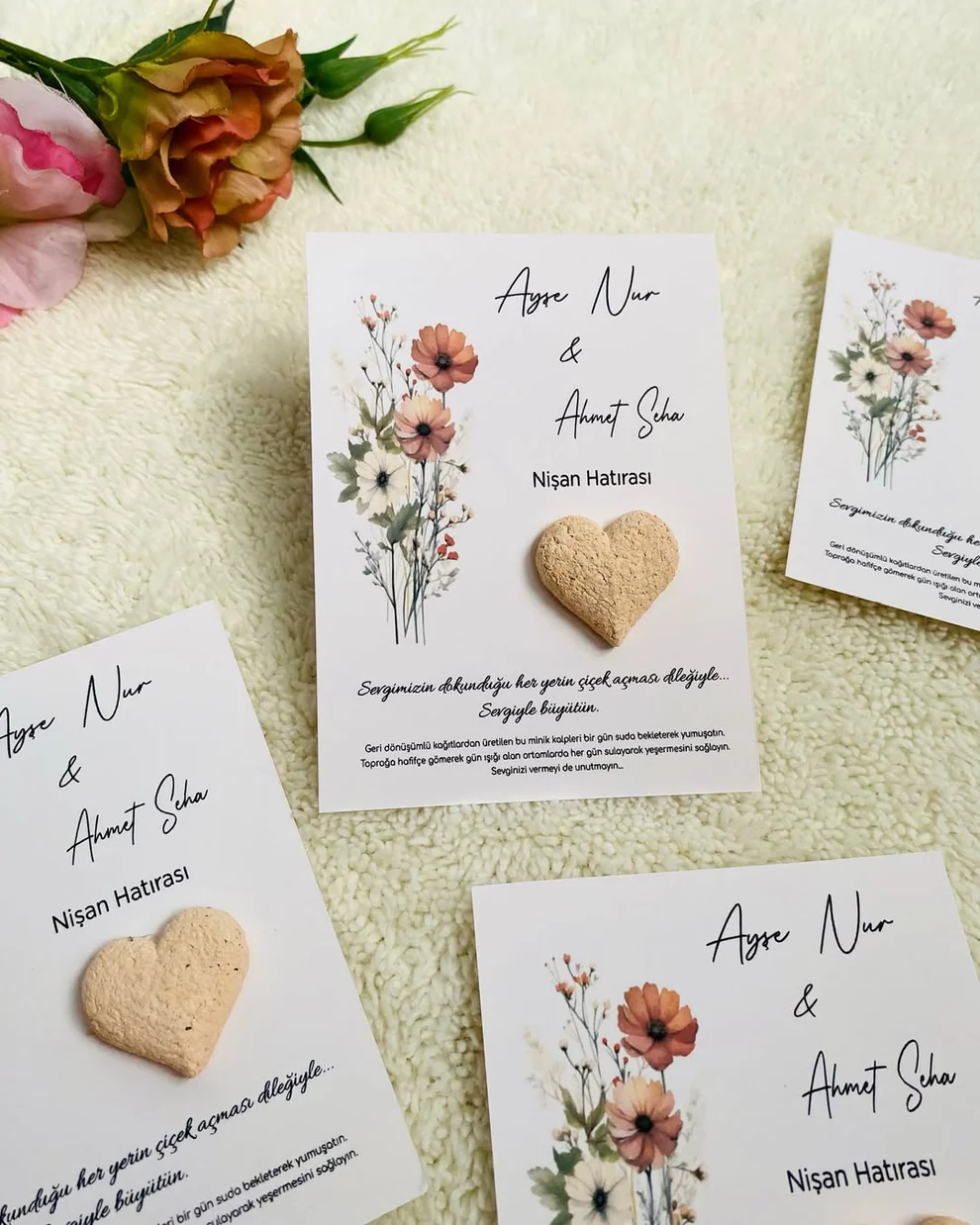 My Design - Krem Kalpli Çiçek Detaylı Tohum Kartı