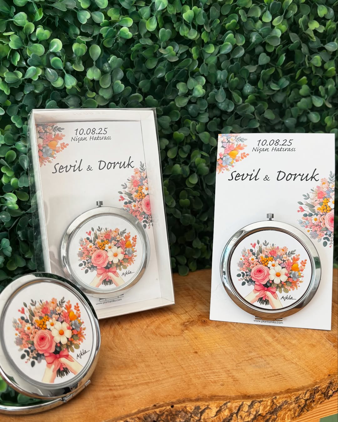 Plantamila - Nişan Hediyelik El Aynası (Kutulu - Kart Dahil)