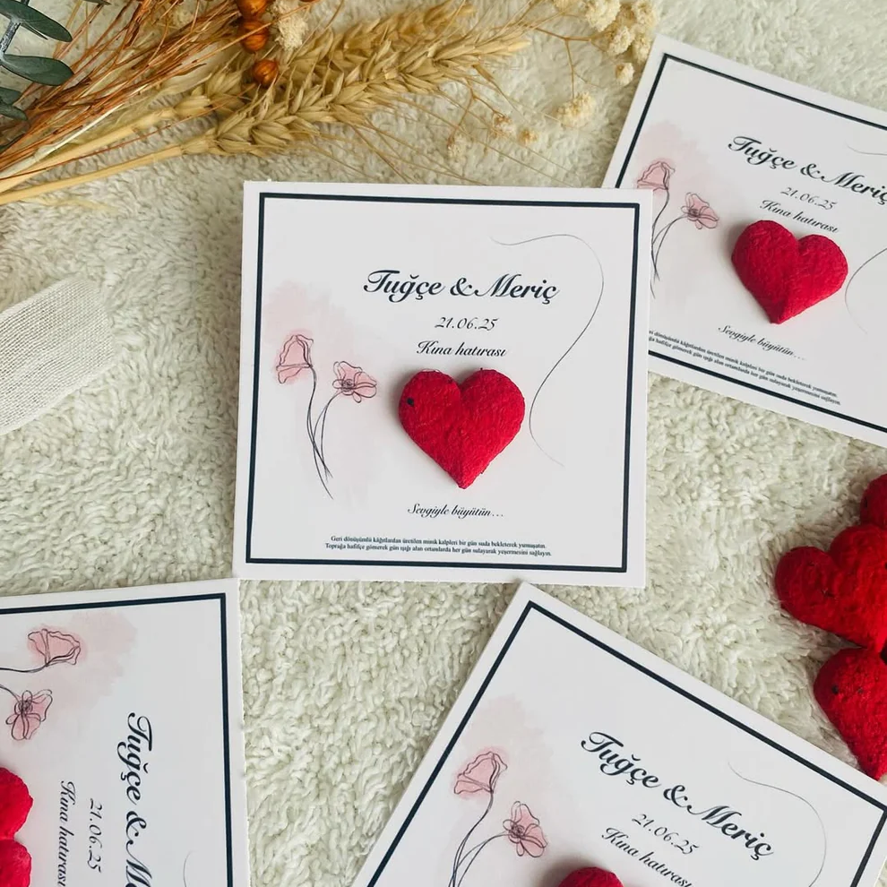 My Design - Kırmızı Kalpli Çerçeve Detaylı Tohum Kartı