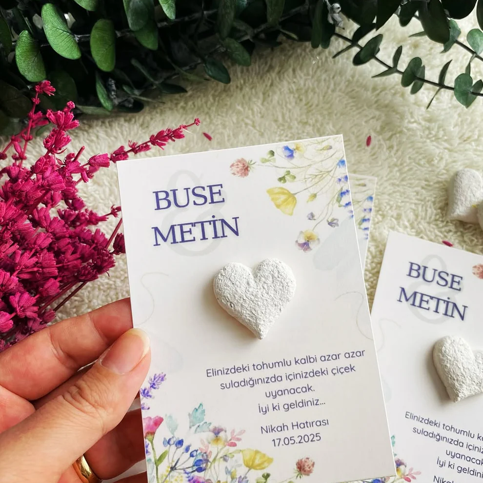 My Design - Beyaz Kalpli Sade Çiçekli Tohum Kartı