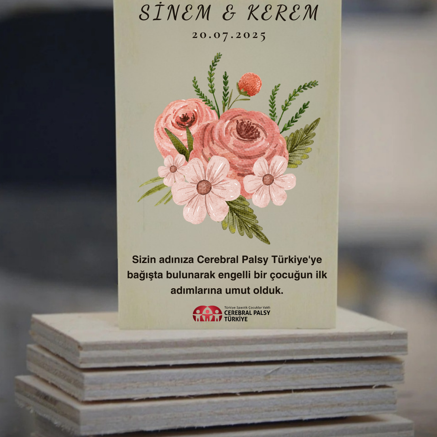 Türkiye Spastik Çocuklar Vakfı - Pembe Çiçekli Ahşap Magnet