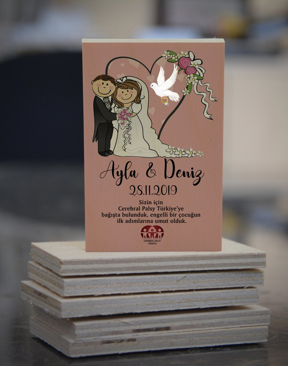 Türkiye Spastik Çocuklar Vakfı - Düğün Günü Ahşap Magnet