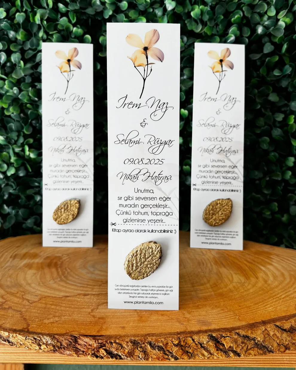 Plantamila - Gold Yapraklı Çiçekli Kitap Ayracı Tohum Kartı