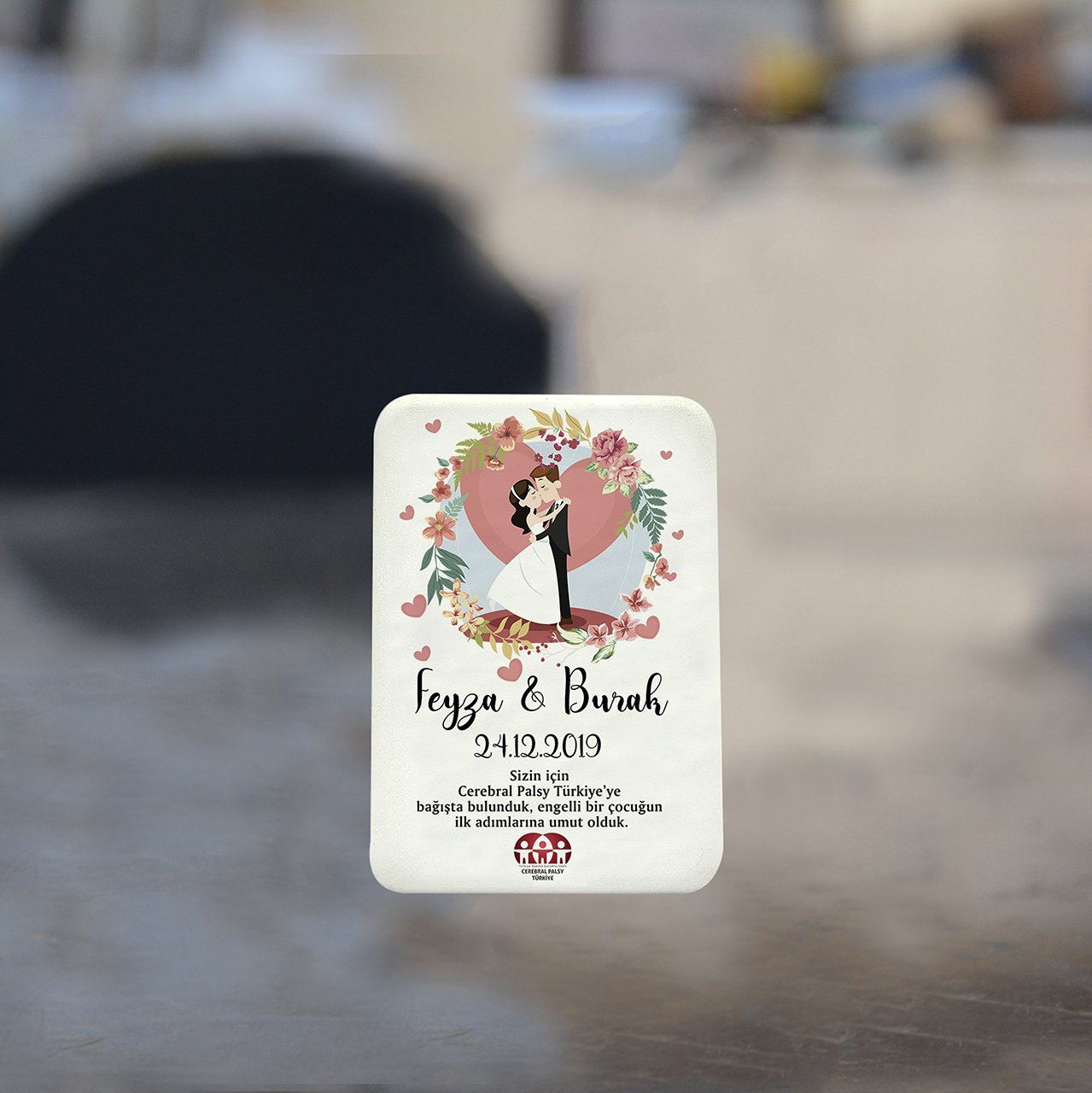 Türkiye Spastik Çocuklar Vakfı - Kalpli Çiçek Çemberi Plastik Magnet