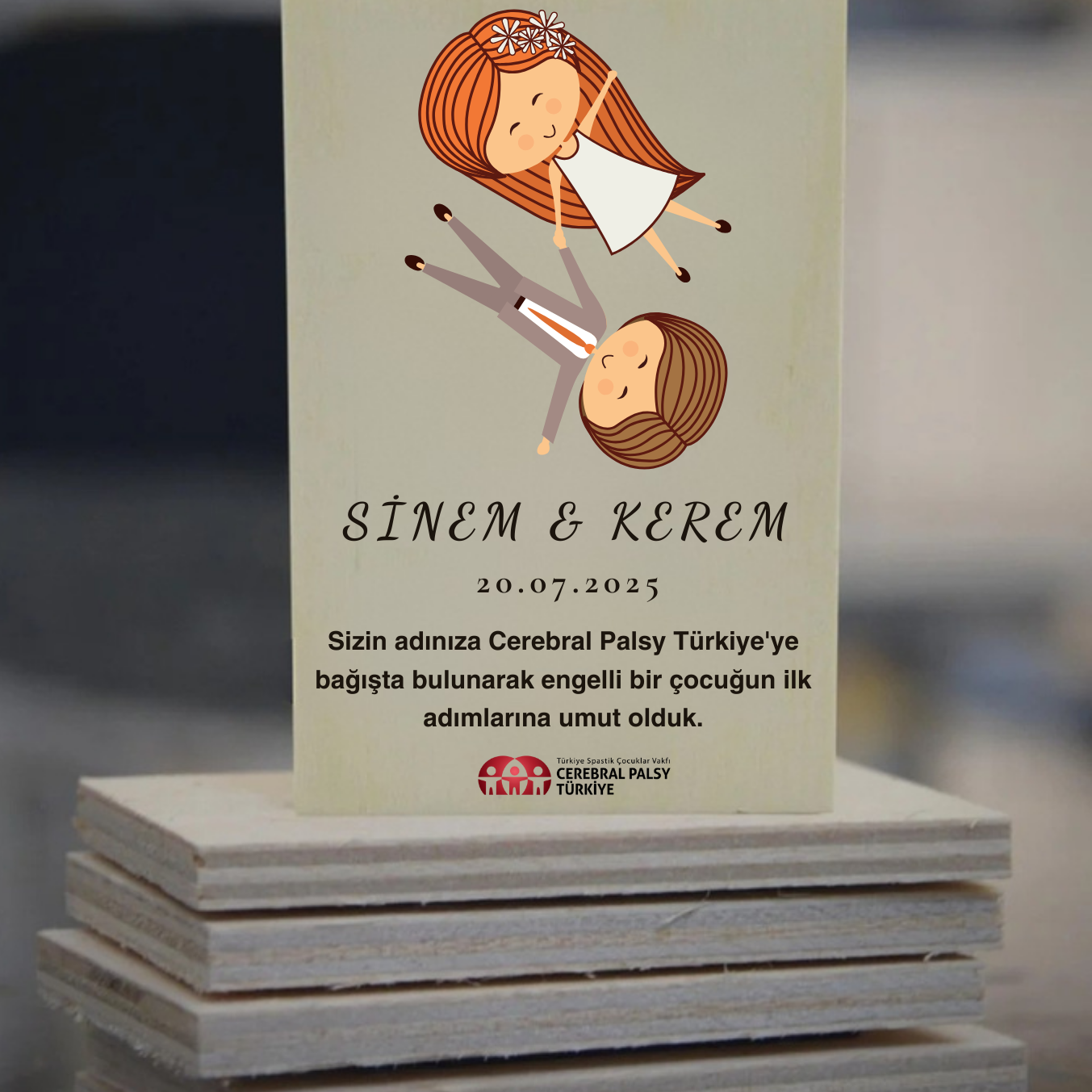 Türkiye Spastik Çocuklar Vakfı - Romantik Gelin Damat Desenli Ahşap Magnet