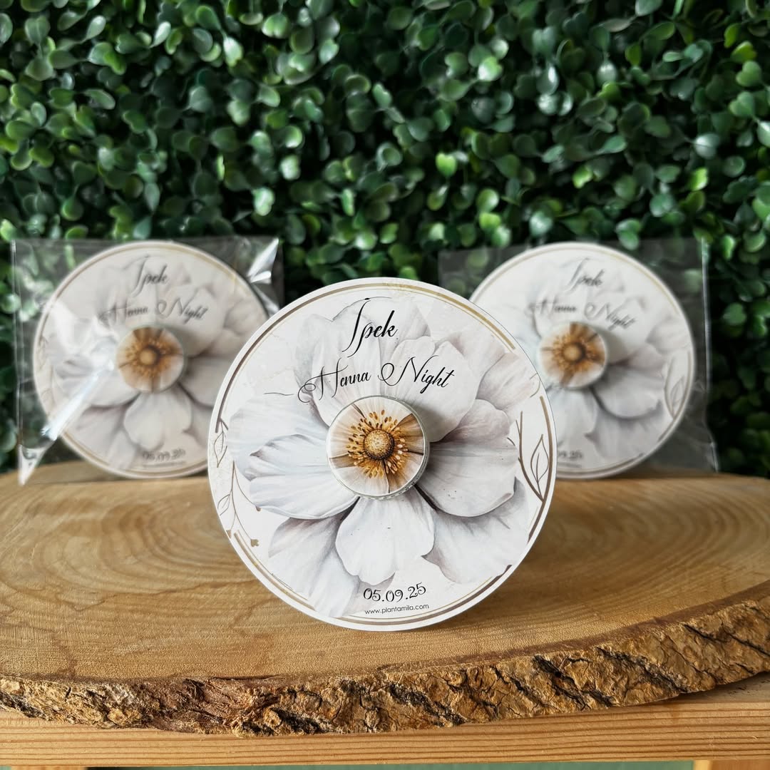 Plantamila - Yuvarlak Beyaz Çiçek Kartlı Mini El Kremi