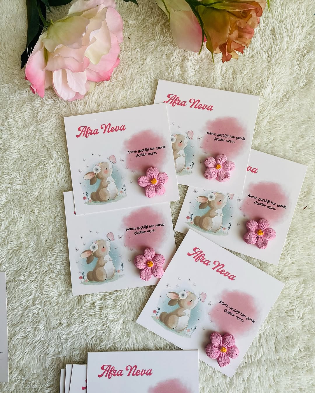 My Design - Sevimli Tavşan Desenli Yenidoğan Çiçekli Tohum Kartı